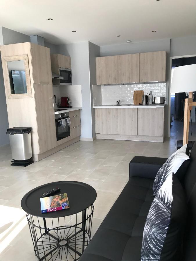 Appartement Plein Centre Saint Florent Face Au Port エクステリア 写真